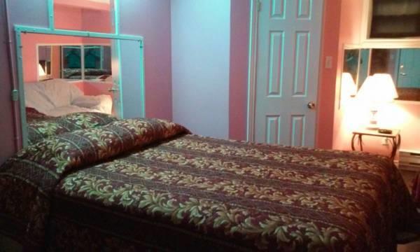Leisure Motel Windsor Bagian luar foto